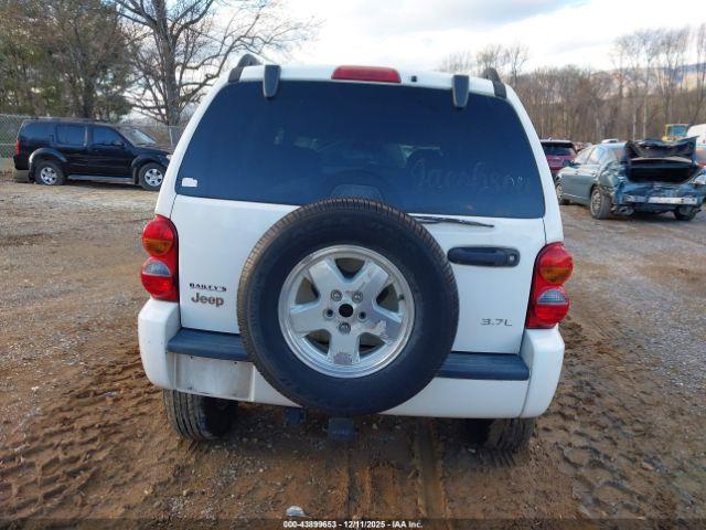 Jeep Liberty Limited Edition Image 10
