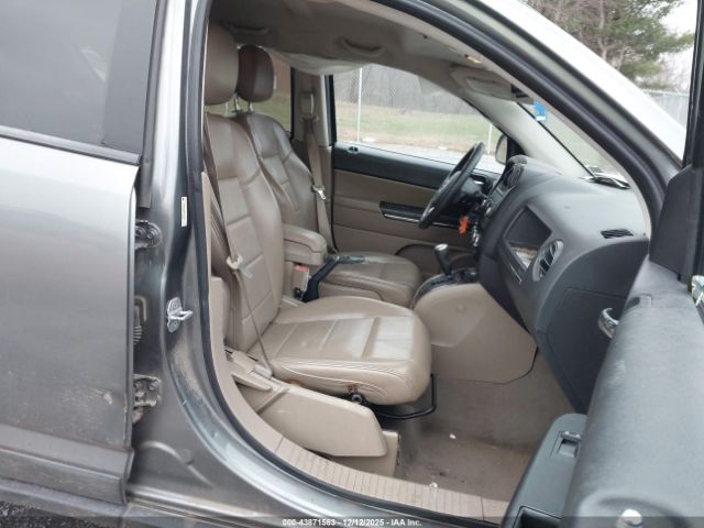 Jeep Compass Limited Image 8