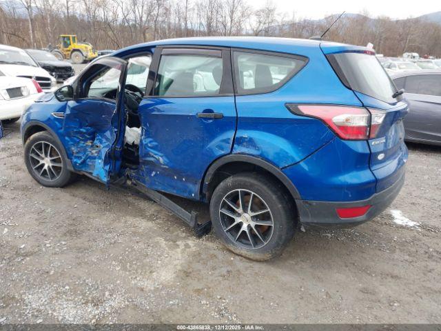 Ford Escape S Image 10