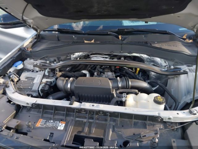 Ford Explorer St Image 10