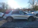 Ford Explorer St Image 13