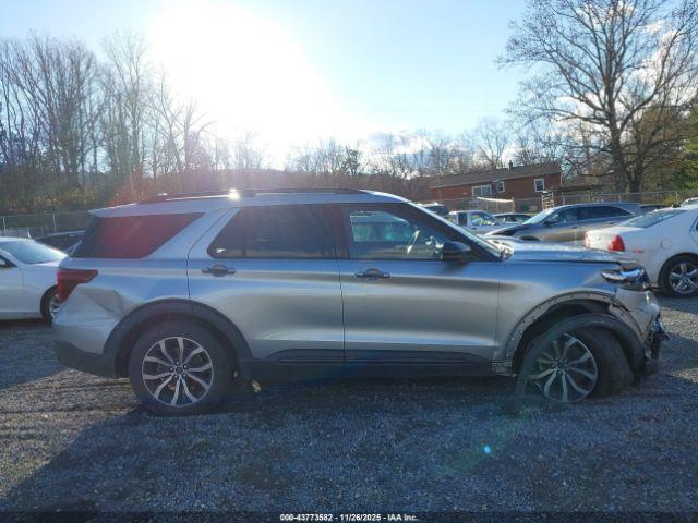 Ford Explorer St Image 13
