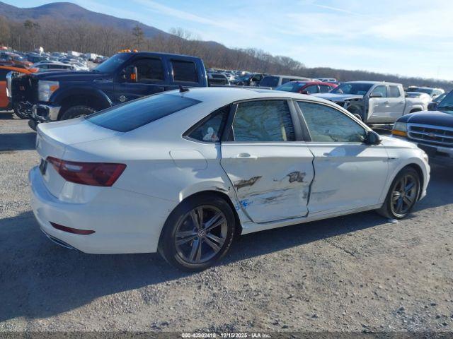 Volkswagen Jetta Image 5