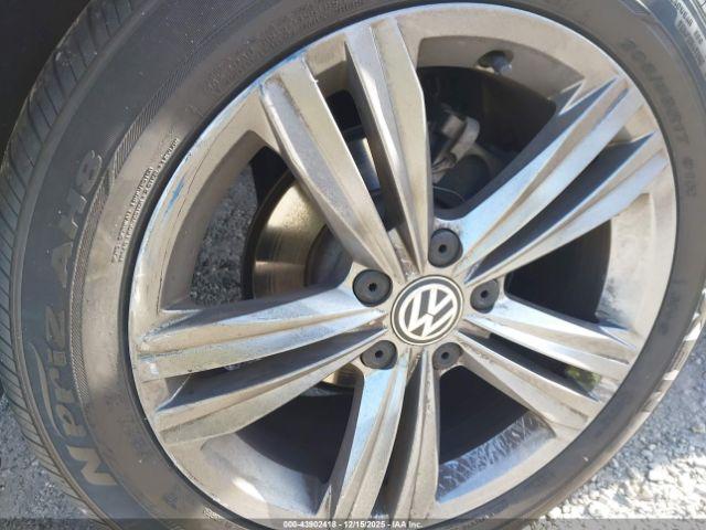 Volkswagen Jetta Image 4