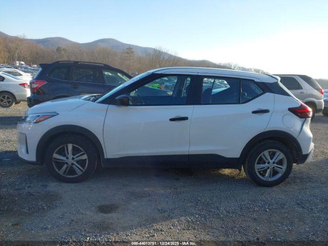 Nissan Kicks S Xtronic Cvt Image 14