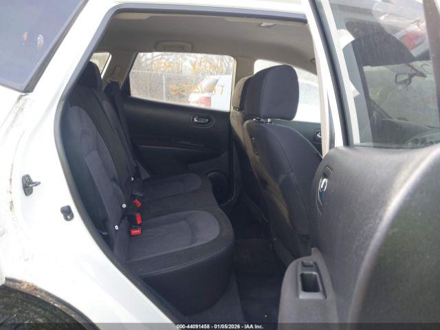 Nissan Rogue Sv Image 8