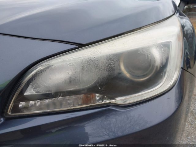 Subaru Legacy 2.5i Premium Image 5