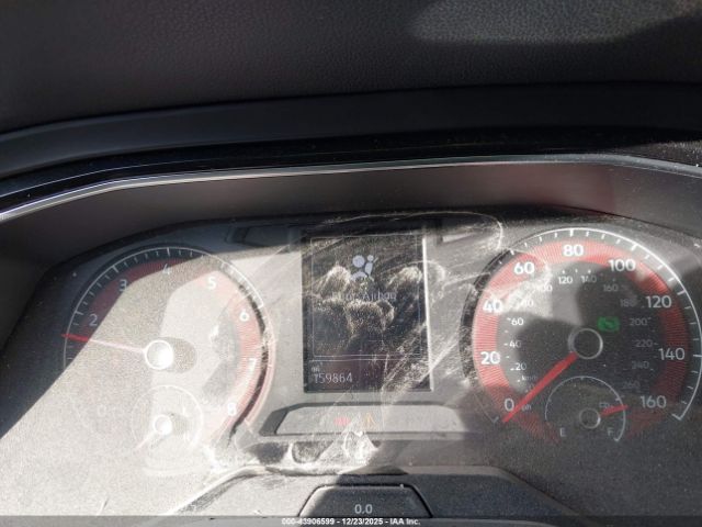 Volkswagen Jetta Image 8