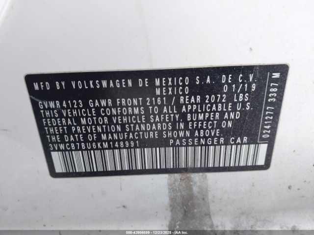 Volkswagen Jetta Image 7