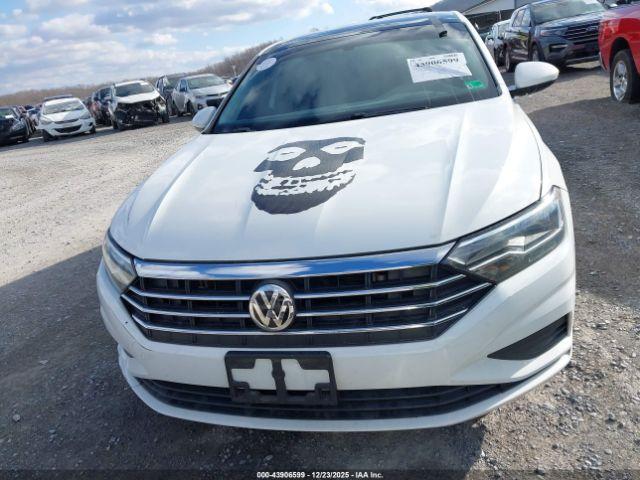 Volkswagen Jetta Image 11