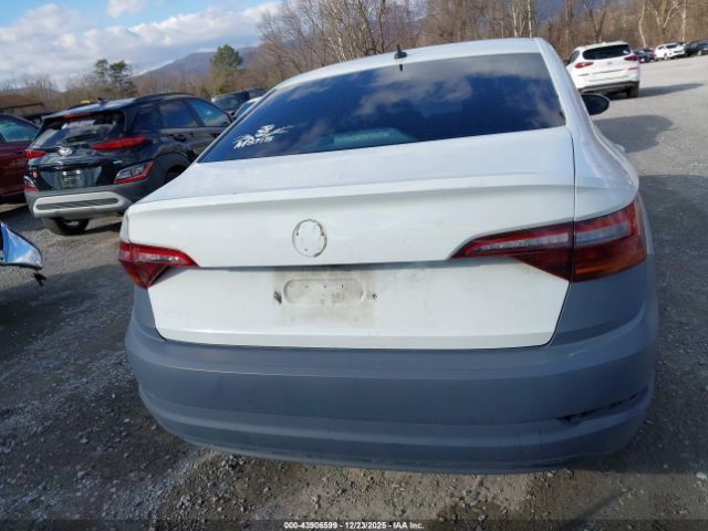 Volkswagen Jetta Image 16