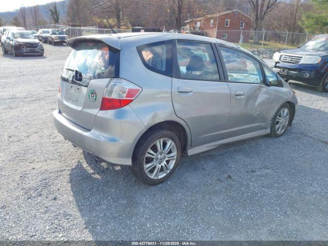 Honda Fit Sport Image 2