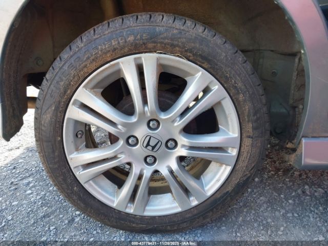 Honda Fit Sport Image 8