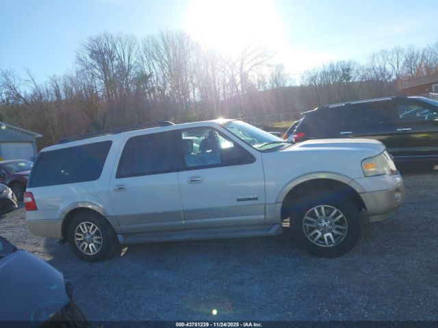 Ford Expedition Image 12