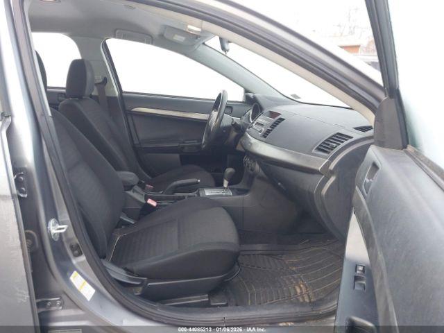 Mitsubishi Lancer Es Image 12