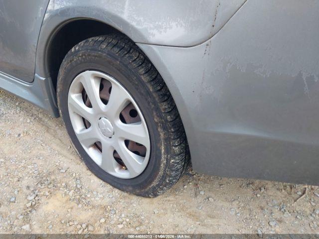 Mitsubishi Lancer Es Image 15