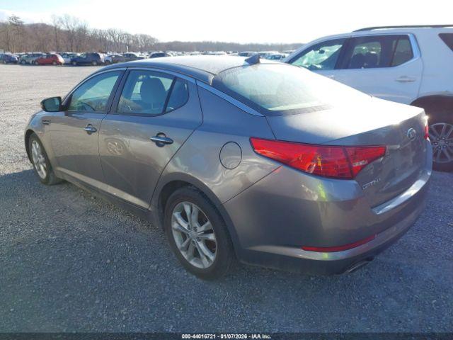 Kia Optima Lx Image 12