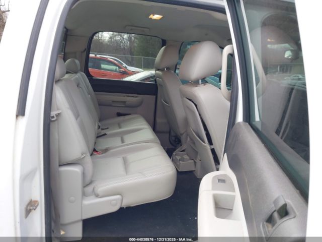 Chevrolet Silverado 1500 Lt Image 17