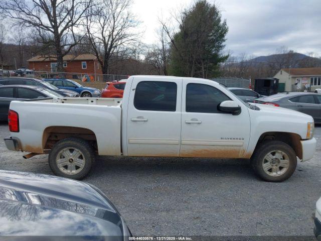 Chevrolet Silverado 1500 Lt Image 14