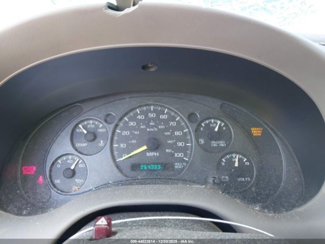 Chevrolet S-10 Ls Image 13