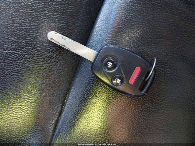 Honda CR-V Ex-l Image 2