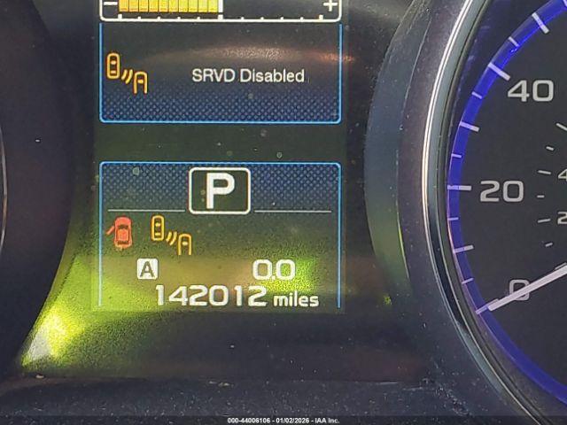 Subaru Outback 2.5i Limited Image 10