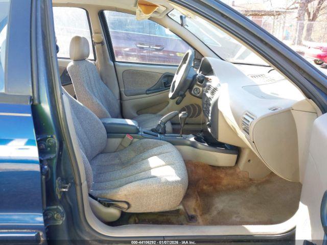 Chevrolet Cavalier Image 3