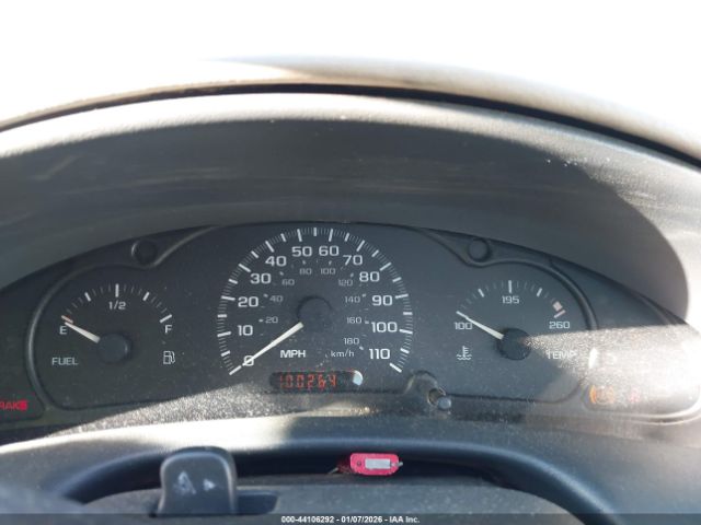 Chevrolet Cavalier Image 5