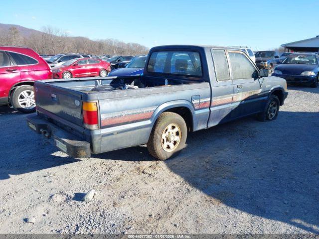 Mazda B Series Cab Plus Image 3