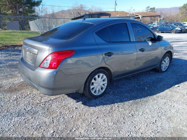 Nissan Versa 1.6 S Image 7