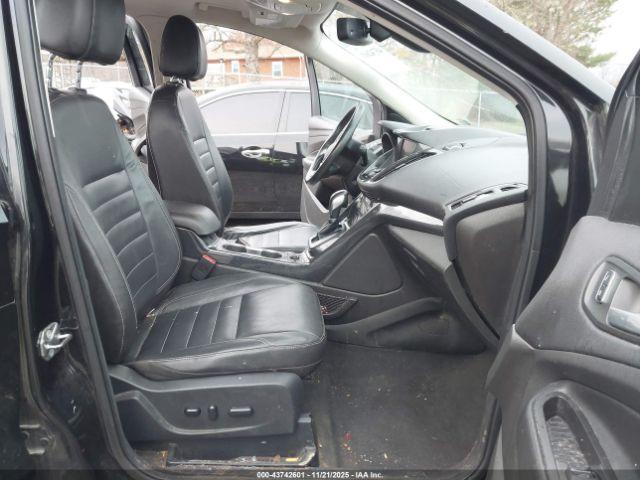 Ford Escape Titanium Image 5