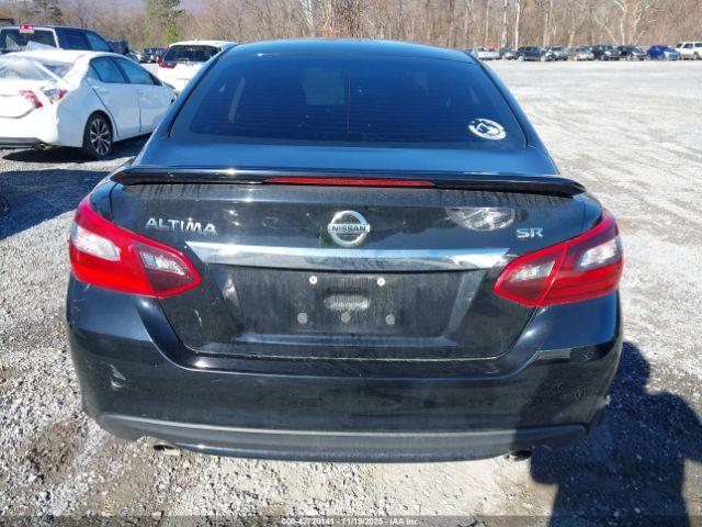 Nissan Altima 2.5 Sr Image 7