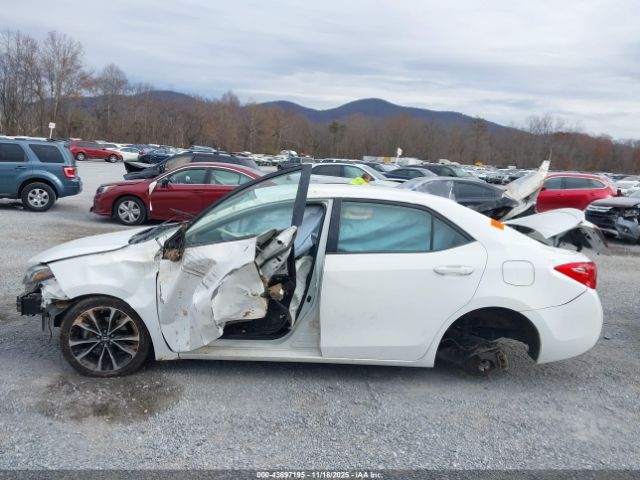 Toyota Corolla Se Image 17