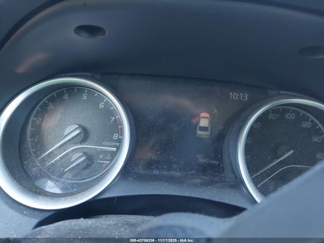 Toyota Camry Xle Image 6