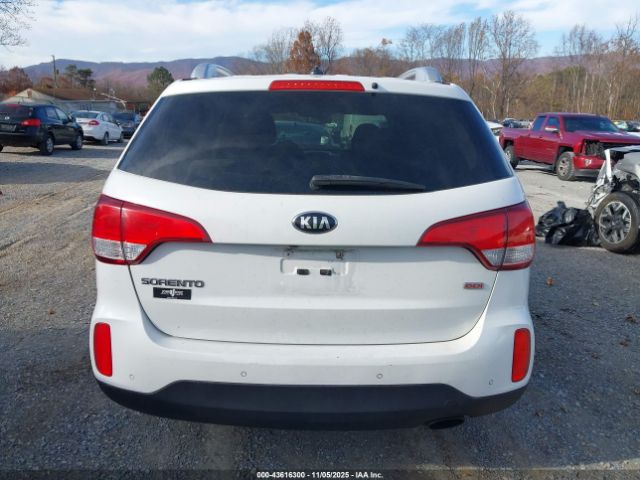 Kia Sorento Lx Image 12