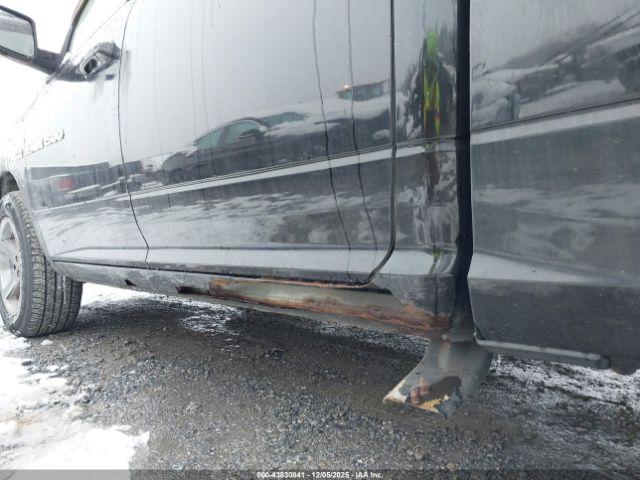 Ram 1500 Sport Image 13