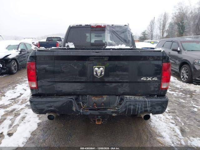 Ram 1500 Sport Image 3