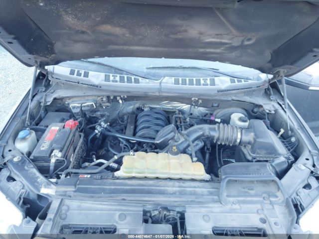 Ford F-150 Lariat Image 11