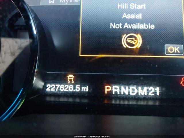 Ford F-150 Lariat Image 10