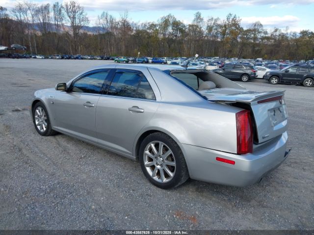 Cadillac STS V8 Image 10