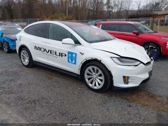 Tesla Model X Image 1