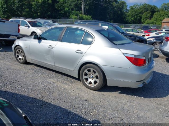 BMW 5 Series Image 4