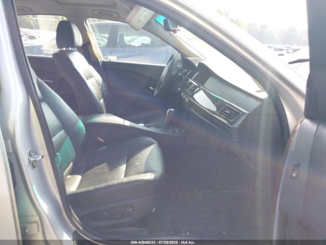 BMW 5 Series Image 5