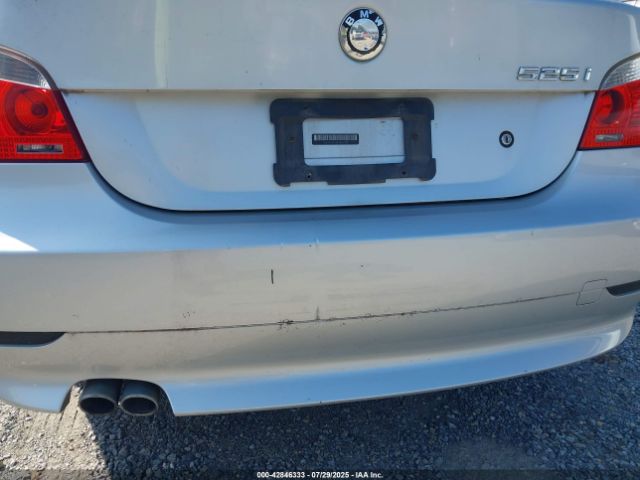 BMW 5 Series Image 13