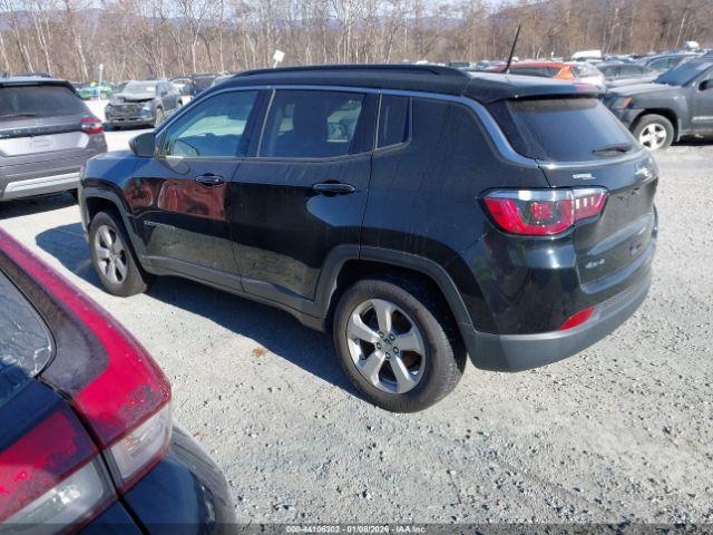 Jeep Compass Latitude 4x4 Image 7