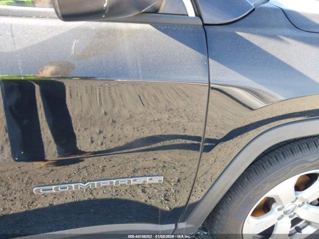 Jeep Compass Latitude 4x4 Image 20